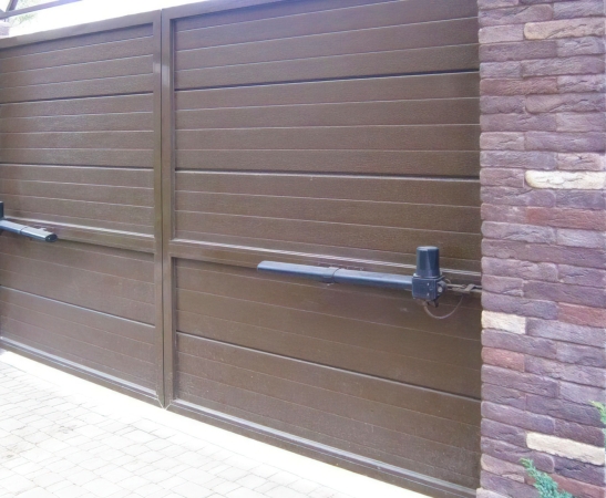 Автоматика для распашных ворот в Анапе